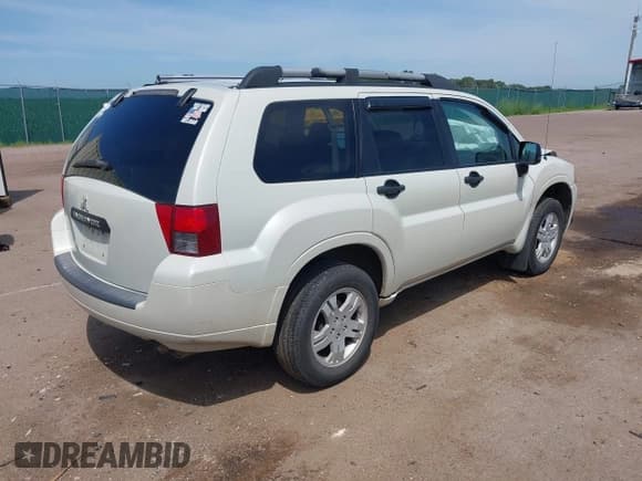 ✅ 2008 Mitsubishi Endeavor LS • VIN: 4A4MM21S28E038189 • Лот: 42669166. Опубликован ранее на IAAI с пробегом 133 837 миль. Бесплатный доступ к архиву аукционных продаж из США и подробный отчёт об истории автомобиля на DreamBid. Изображение 4.