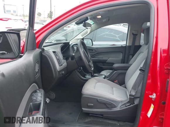 ✅ 2018 Chevrolet Colorado 2WD Work Truck • VIN: 1GCGSBEAXJ1246300 • Lot: 42795674. Listed on IAAI with 67,298 mi. Free auction sales archive from the USA and detailed vehicle history report at DreamBid. Image 5.