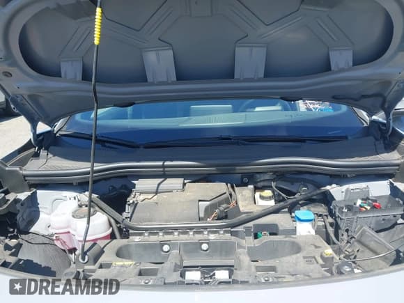 ✅ 2022 Volkswagen ID.4 Pro • VIN: WVGRMPE29NP065406 • Lot: 42328583. Wystawiony na IAAI z przebiegiem 30 210 mil. Bezpłatny archiwum sprzedaży aukcyjnych z USA i szczegółowy raport historii pojazdu na DreamBid. Zdjęcie 10.