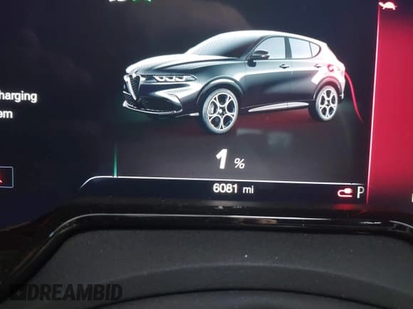 ✅ 2024 Alfa Romeo Tonale Ti • VIN: ZASPATCW5R3059817 • Lot: 41473097. Wystawiony na IAAI z przebiegiem 6 081 mil. Bezpłatny archiwum sprzedaży aukcyjnych z USA i szczegółowy raport historii pojazdu na DreamBid. Zdjęcie 7.