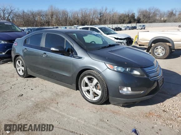 ✅ 2012 Chevrolet Volt • VIN: 1G1RD6E45CU111126 • Lot: 86053944. Wystawiony na Copart z przebiegiem 122 773 mil. Bezpłatny archiwum sprzedaży aukcyjnych z USA i szczegółowy raport historii pojazdu na DreamBid. Zdjęcie 4.