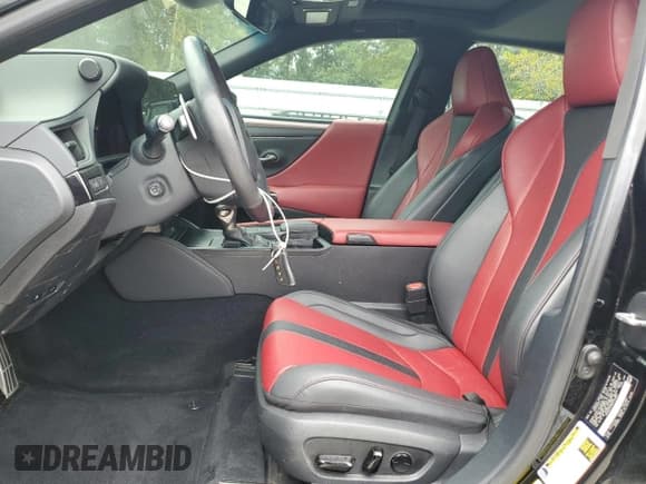 ✅ 2022 Lexus ES 350 F Sport • VIN: 58AGZ1B19NU120965 • Lot: 85687475. Wystawiony na Copart z przebiegiem 56 960 mil. Bezpłatny archiwum sprzedaży aukcyjnych z USA i szczegółowy raport historii pojazdu na DreamBid. Zdjęcie 7.