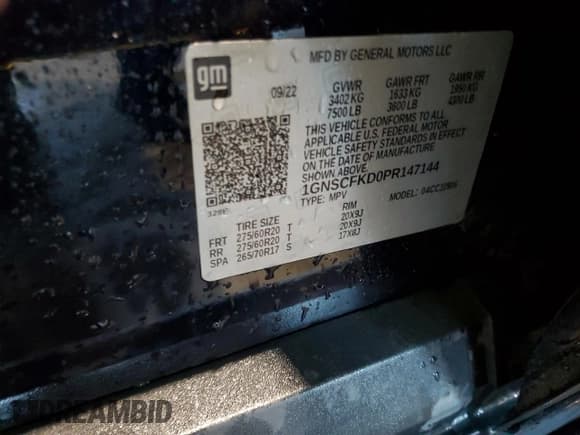 ✅ 2023 Chevrolet Suburban Premier • VIN: 1GNSCFKD0PR147144 • Lot: 75120854. Wystawiony na Copart z przebiegiem 59 430 mil. Bezpłatny archiwum sprzedaży aukcyjnych z USA i szczegółowy raport historii pojazdu na DreamBid. Zdjęcie 14.