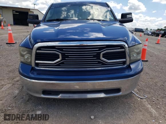 ✅ 2010 Dodge 1500 SLT • VIN: 1D7RB1CT8AS237862 • Lot: 56537585. Wystawiony na Copart z przebiegiem 217 999 mil. Bezpłatny archiwum sprzedaży aukcyjnych z USA i szczegółowy raport historii pojazdu na DreamBid. Zdjęcie 5.