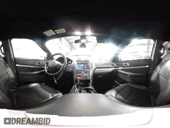 ✅ 2019 Ford Explorer Sport • VIN: 1FM5K8GT6KGA46744 • Lot: 84789315. Wystawiony na Copart z przebiegiem 128 795 mil. Bezpłatny archiwum sprzedaży aukcyjnych z USA i szczegółowy raport historii pojazdu na DreamBid. Zdjęcie 15.