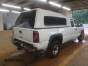 ✅ 2003 Chevrolet Silverado 2500HD LS • VIN: 1GCHC29U33E188273 • Лот: 67840875. Опубликован ранее на Copart с пробегом 248 529 миль. Бесплатный доступ к архиву аукционных продаж из США и подробный отчёт об истории автомобиля на DreamBid. Изображение 3.