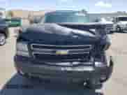 2010 Chevrolet Suburban LT с VIN 1GNUCJE00AR241777, выставлен на аукционе Copart как лот 54056355 с пробегом 172 439 миль миль и Списание • Salvage title. История ставок и продаж доступна на DreamBid. Изображение 5.