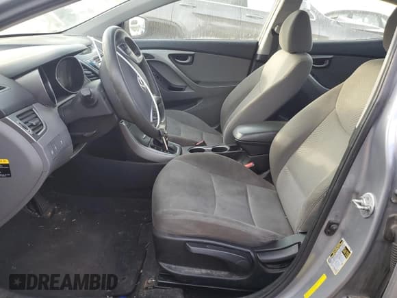 ✅ 2015 Hyundai Elantra SE • VIN: 5NPDH4AE5FH610614 • Лот: 90467975. Опубликован ранее на Copart с пробегом 149 524 миль. Бесплатный доступ к архиву аукционных продаж из США и подробный отчёт об истории автомобиля на DreamBid. Изображение 7.