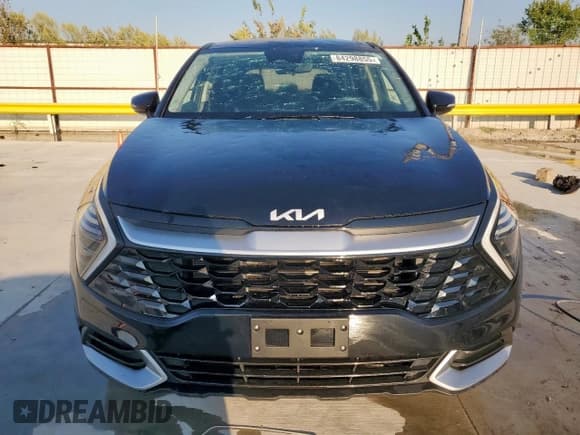 ✅ 2024 Kia Sportage EX • VIN: 5XYK33DFXRG223153 • Lot: 84298855. Listed on Copart with 10,732 mi. Free auction sales archive from the USA and detailed vehicle history report at DreamBid. Image 5.