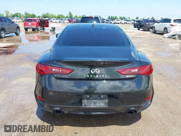 ✅ 2020 Infiniti Q60 Red Sport 400 • VIN: JN1FV7EK0LM400011 • Lot: 42110498. Listed on IAAI with 112,257 mi. Free auction sales archive from the USA and detailed vehicle history report at DreamBid. Image 16.