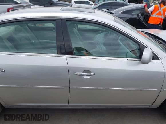 ✅ 2007 Buick Lucerne CXS • VIN: 1G4HE57Y17U159377 • Lot: 42137754. Wystawiony na IAAI z przebiegiem Nie podano. Bezpłatny archiwum sprzedaży aukcyjnych z USA i szczegółowy raport historii pojazdu na DreamBid. Zdjęcie 13.