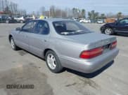 ✅ 1996 Lexus ES 300 • VIN: JT8BF12G9T0138503 • Lot: 41653158. Wystawiony na IAAI z przebiegiem 238 435 mil. Bezpłatny archiwum sprzedaży aukcyjnych z USA i szczegółowy raport historii pojazdu na DreamBid. Zdjęcie 3.