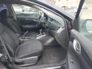 ✅ 2017 Nissan Sentra SV • VIN: 3N1AB7AP1HY260625 • Lot: 43442520. Wystawiony na IAAI z przebiegiem 258 429 mil. Bezpłatny archiwum sprzedaży aukcyjnych z USA i szczegółowy raport historii pojazdu na DreamBid. Zdjęcie 5.