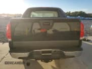 ✅ 2005 Chevrolet Avalanche LS • VIN: 3GNEC12Z65G172168 • Lot: 90460055. Listed on Copart with 190,408 mi. Free auction sales archive from the USA and detailed vehicle history report at DreamBid. Image 6.