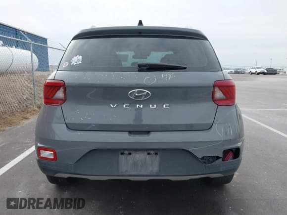 ✅ 2021 Hyundai Venue SEL • VIN: KMHRC8A37MU096631 • Lot: 41513891. Listed on IAAI with 116,299 mi. Free auction sales archive from the USA and detailed vehicle history report at DreamBid. Image 17.