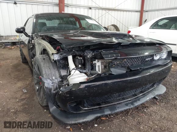 ✅ 2016 Dodge Challenger SRT Hellcat • VIN: 2C3CDZC94GH314731 • Lot: 43625457. Listed on IAAI with 68,286 mi. Free auction sales archive from the USA and detailed vehicle history report at DreamBid. Image 6.