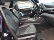 ✅ 2023 Toyota Highlander XLE • VIN: 5TDKDRBH4PS036057 • Лот: 71100375. Опубликован ранее на Copart с пробегом 57 763 миль. Бесплатный доступ к архиву аукционных продаж из США и подробный отчёт об истории автомобиля на DreamBid. Изображение 7.