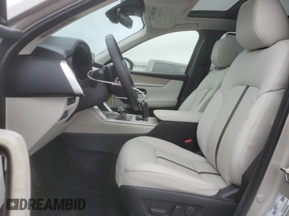 ✅ 2025 Mazda CX-90 Premium Plus Package • VIN: JM3KKEHD6S1223185 • Lot: 69183115. Wystawiony na Copart z przebiegiem 3 659 mil. Bezpłatny archiwum sprzedaży aukcyjnych z USA i szczegółowy raport historii pojazdu na DreamBid. Zdjęcie 7.