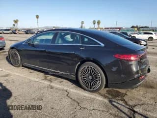 ✅ 2022 Mercedes-Benz EQS 450+ • VIN: W1KCG2DB1NA019311 • Лот: 46130214. Опубликован ранее на Copart с пробегом 25 000 миль. Бесплатный доступ к архиву аукционных продаж из США и подробный отчёт об истории автомобиля на DreamBid. Изображение 2.