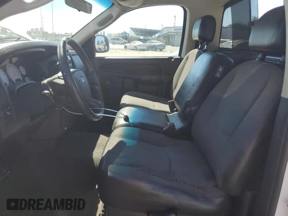 ✅ 2005 Dodge 1500 ST • VIN: 1D7HA16K55J599550 • Лот: 67589524. Опубликован ранее на Copart с пробегом 193 205 миль. Бесплатный доступ к архиву аукционных продаж из США и подробный отчёт об истории автомобиля на DreamBid. Изображение 7.