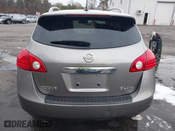 ✅ 2011 Nissan Rogue SV • VIN: JN8AS5MV5BW689118 • Lot: 43774227. Wystawiony na IAAI z przebiegiem 135 711 mil. Bezpłatny archiwum sprzedaży aukcyjnych z USA i szczegółowy raport historii pojazdu na DreamBid. Zdjęcie 16.