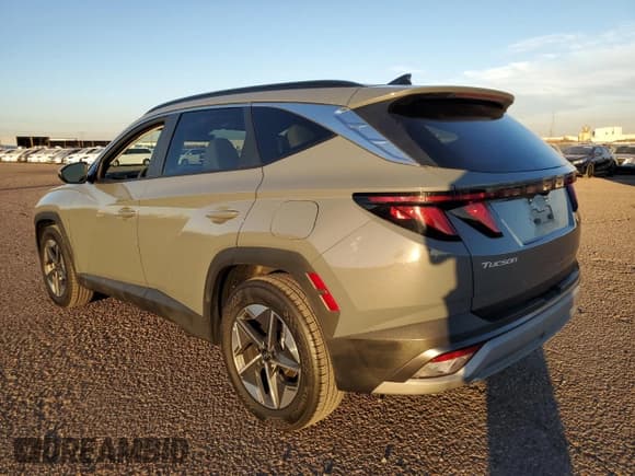 ✅ 2025 Hyundai Tucson SEL • VIN: 5NMJB3DE0SH465757 • Лот: 92328315. Опубликован ранее на Copart с пробегом 20 716 миль. Бесплатный доступ к архиву аукционных продаж из США и подробный отчёт об истории автомобиля на DreamBid. Изображение 2.