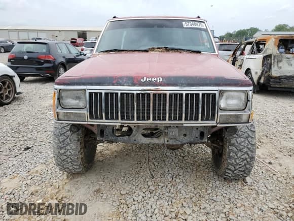✅ 1992 Jeep Cherokee • VIN: 1J4FJ58S4NL200373 • Lot: 57340475. Wystawiony na Copart z przebiegiem 194 713 mil. Bezpłatny archiwum sprzedaży aukcyjnych z USA i szczegółowy raport historii pojazdu na DreamBid. Zdjęcie 5.