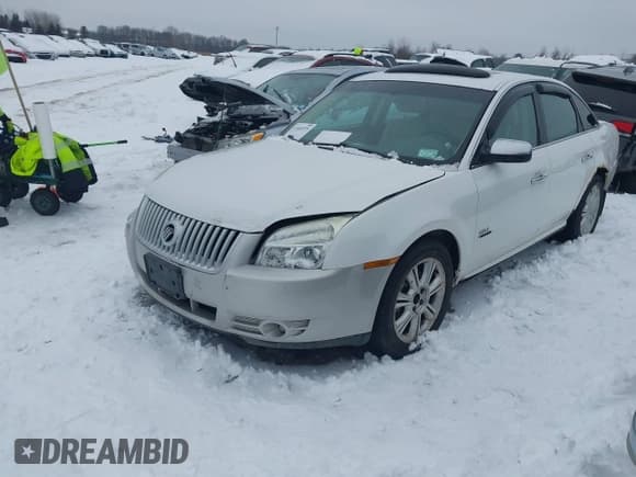 ✅ 2008 Mercury Sable Premier • VIN: 1MEHM43W18G611106 • Lot: 41468725. Listed on IAAI with 161,234 mi. Free auction sales archive from the USA and detailed vehicle history report at DreamBid. Image 2.