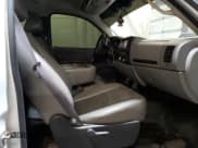 ✅ 2010 GMC Sierra 2500HD • VIN: 1GT3KZBG3AF112652 • Лот: 64093915. Опубликован ранее на Copart с пробегом 134 325 миль. Бесплатный доступ к архиву аукционных продаж из США и подробный отчёт об истории автомобиля на DreamBid. Изображение 10.