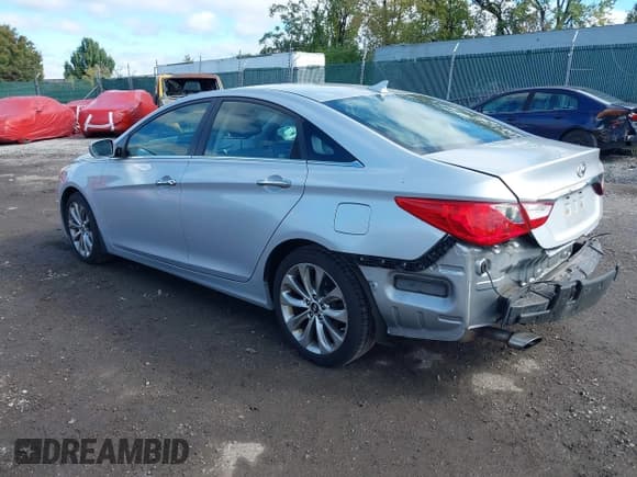 ✅ 2011 Hyundai Sonata SE • VIN: 5NPEC4ABXBH279452 • Lot: 43451578. Wystawiony na IAAI z przebiegiem 155 234 mil. Bezpłatny archiwum sprzedaży aukcyjnych z USA i szczegółowy raport historii pojazdu na DreamBid. Zdjęcie 3.