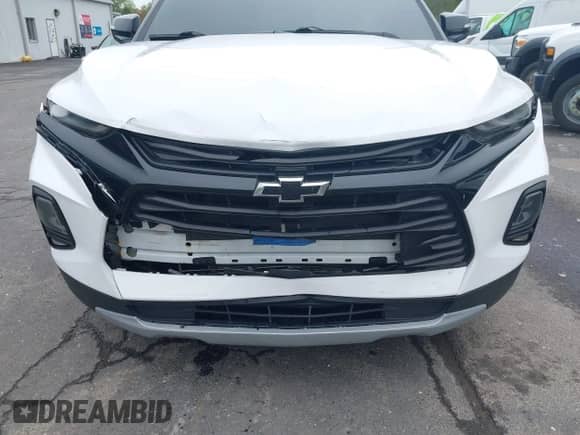 ✅ 2021 Chevrolet Blazer LT • VIN: 3GNKBJRS1MS507041 • Лот: 42167591. Размещён на IAAI с пробегом 77 306 миль миль. Получите бесплатный доступ к архиву аукционных продаж из США и посмотрите подробный отчёт об истории автомобиля на DreamBid. Изображение 6.
