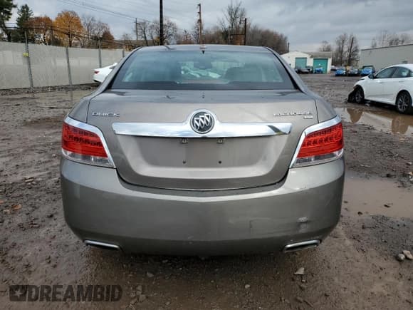 ✅ 2012 Buick LaCrosse • VIN: 1G4GL5G38CF166458 • Lot: 82332154. Wystawiony na Copart z przebiegiem 156 412 mil. Bezpłatny archiwum sprzedaży aukcyjnych z USA i szczegółowy raport historii pojazdu na DreamBid. Zdjęcie 6.