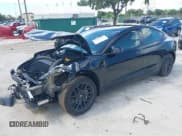 ✅ 2024 Tesla Model 3 • VIN: 5YJ3E1EA2RF739195 • Lot: 42998901. Wystawiony na IAAI z przebiegiem 19 200 mil. Bezpłatny archiwum sprzedaży aukcyjnych z USA i szczegółowy raport historii pojazdu na DreamBid. Zdjęcie 17.