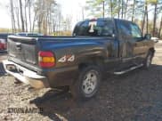 ✅ 2004 Chevrolet Silverado 1500 Z71 • VIN: 1GCEK19T84Z277645 • Lot: 43776985. Listed on IAAI with 174,438 mi. Free auction sales archive from the USA and detailed vehicle history report at DreamBid. Image 4.