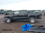 ✅ 2021 Toyota Tacoma TRD Sport • VIN: 3TYCZ5AN0MT050236 • Lot: 43698935. Listed on IAAI with 32,016 mi. Free auction sales archive from the USA and detailed vehicle history report at DreamBid. Image 13.