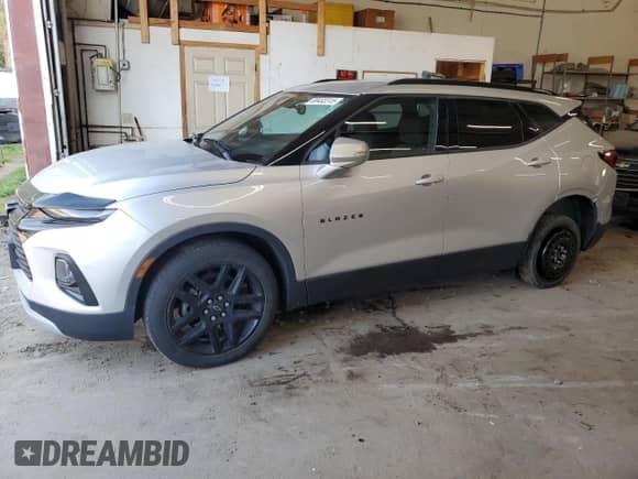 2020 Chevrolet Blazer LT с VIN 3GNKBCRS2LS657248, выставлен на аукционе Copart как лот 80432315 с пробегом 69 178 миль миль и Списание • Salvage title. История ставок и продаж доступна на DreamBid. Изображение 1.