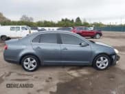 ✅ 2008 Volkswagen Jetta SE • VIN: 3VWRM71K18M135790 • Lot: 42165888. Wystawiony na IAAI z przebiegiem 147 523 mil. Bezpłatny archiwum sprzedaży aukcyjnych z USA i szczegółowy raport historii pojazdu na DreamBid. Zdjęcie 13.