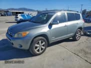 ✅ 2006 Toyota RAV4 Limited • VIN: JTMZK31V466001588 • Лот: 94574545. Опубликован ранее на Copart с пробегом 140 799 миль. Бесплатный доступ к архиву аукционных продаж из США и подробный отчёт об истории автомобиля на DreamBid. Изображение 1.
