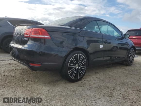 ✅ 2013 Volkswagen Eos Komfort • VIN: WVWBW8AH7DV004131 • Lot: 74937914. Wystawiony na Copart z przebiegiem 53 114 mil. Bezpłatny archiwum sprzedaży aukcyjnych z USA i szczegółowy raport historii pojazdu na DreamBid. Zdjęcie 3.