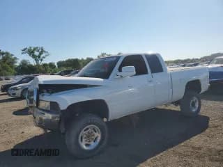 ✅ 2001 Dodge 2500 • VIN: 3B7KF23601G236440 • Lot: 69997255. Wystawiony na Copart z przebiegiem Nie podano. Bezpłatny archiwum sprzedaży aukcyjnych z USA i szczegółowy raport historii pojazdu na DreamBid. Zdjęcie 1.