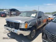 ✅ 2009 GMC Sierra 1500 SL • VIN: 2GTEC19C091128840 • Лот: 42819854. Опубликован ранее на IAAI с пробегом 290 467 миль. Бесплатный доступ к архиву аукционных продаж из США и подробный отчёт об истории автомобиля на DreamBid. Изображение 2.