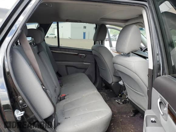 2012 Hyundai Santa Fe GLS z VIN 5XYZGDAB4CG138181, wystawiony jako Copart lot #59055234 z przebiegiem 171 407 mil mil oraz Szkoda całkowita • Salvage title. Historia ofert i sprzedaży dostępna na DreamBid. Obrazek 11.