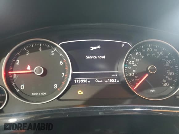 ✅ 2012 Volkswagen Touareg Lux • VIN: WVGEF9BP4CD006475 • Lot: 64091175. Listed on Copart with 179,996 mi. Free auction sales archive from the USA and detailed vehicle history report at DreamBid. Image 9.