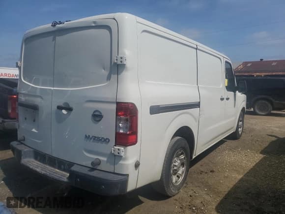 ✅ 2020 Nissan NV Cargo S • VIN: 1N6BF0KY4LN805997 • Лот: 59203675. Опубликован ранее на Copart с пробегом Не указан. Бесплатный доступ к архиву аукционных продаж из США и подробный отчёт об истории автомобиля на DreamBid. Изображение 3.