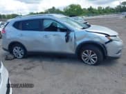 ✅ 2015 Nissan Rogue S • VIN: KNMAT2MV8FP531007 • Lot: 42949779. Listed on IAAI with 182,643 mi. Free auction sales archive from the USA and detailed vehicle history report at DreamBid. Image 14.