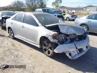 ✅ 2012 Toyota Camry SE • VIN: 4T1BF1FK4CU618498 • Lot: 43730504. Wystawiony na IAAI z przebiegiem 168 816 mil. Bezpłatny archiwum sprzedaży aukcyjnych z USA i szczegółowy raport historii pojazdu na DreamBid. Zdjęcie 1.