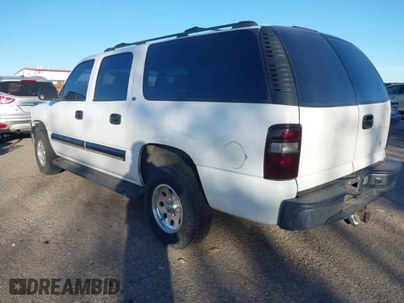 ✅ 2001 Chevrolet Suburban LT • VIN: 3GNEC16T21G185855 • Лот: 43623902. Опубликован ранее на IAAI с пробегом 187 448 миль. Бесплатный доступ к архиву аукционных продаж из США и подробный отчёт об истории автомобиля на DreamBid. Изображение 3.