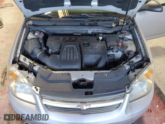 2008 Chevrolet Cobalt LS z VIN 1G1AK58F087226846, wystawiony jako Copart lot #89854545 z przebiegiem 60 220 mil mil oraz Czysty tytuł • Clean title. Historia ofert i sprzedaży dostępna na DreamBid. Obrazek 12.