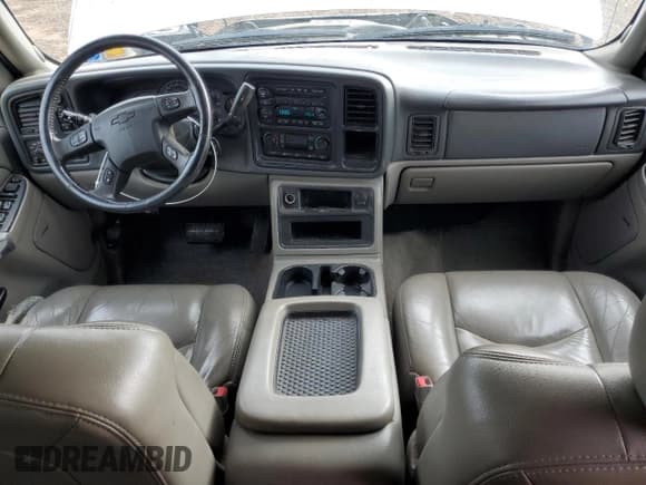 ✅ 2005 Chevrolet Tahoe LT • VIN: 1GNEK13T15J175376 • Lot: 87007015. Listed on Copart with 135,021 mi. Free auction sales archive from the USA and detailed vehicle history report at DreamBid. Image 8.