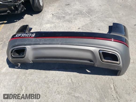 ✅ 2021 Lincoln Nautilus Standard • VIN: 2LMPJ6J98MBL03821 • Lot: 63704644. Wystawiony na Copart z przebiegiem 114 611 mil. Bezpłatny archiwum sprzedaży aukcyjnych z USA i szczegółowy raport historii pojazdu na DreamBid. Zdjęcie 13.